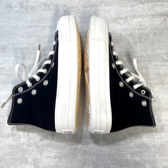 CONVERSE Festival Floral Chuck Taylor All Star Hightop Lift Platform Sneaker 7.5 - Picture 8 of 12